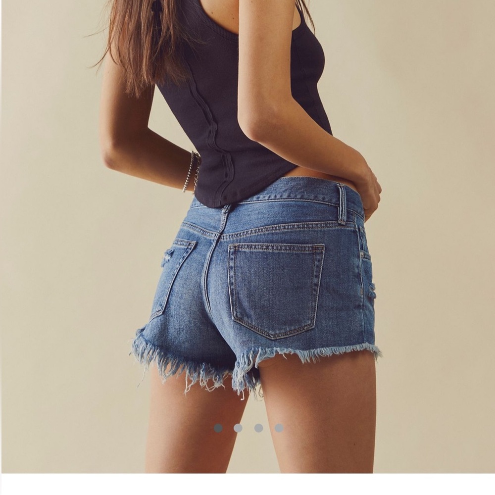Free people good vibrations denim shorts light wash - Picture 2 of 5